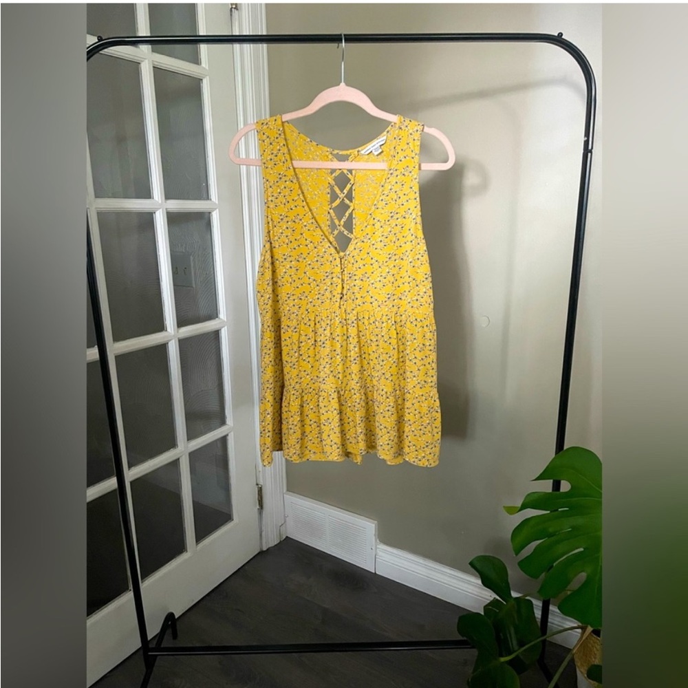 American Eagle peplum tank (M)